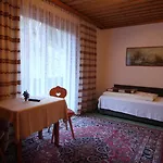 Konukevi Hubertushof Beim Roemerbad Bad Kleinkirchheim