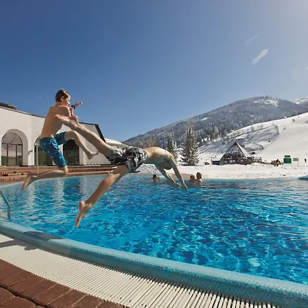 بيت ضيافة Hubertushof Beim Roemerbad 3*