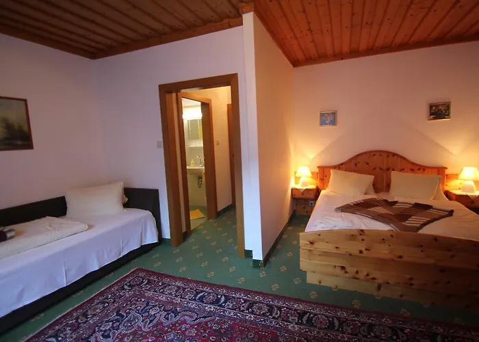 Hubertushof Beim Roemerbad Gostinjska kuća